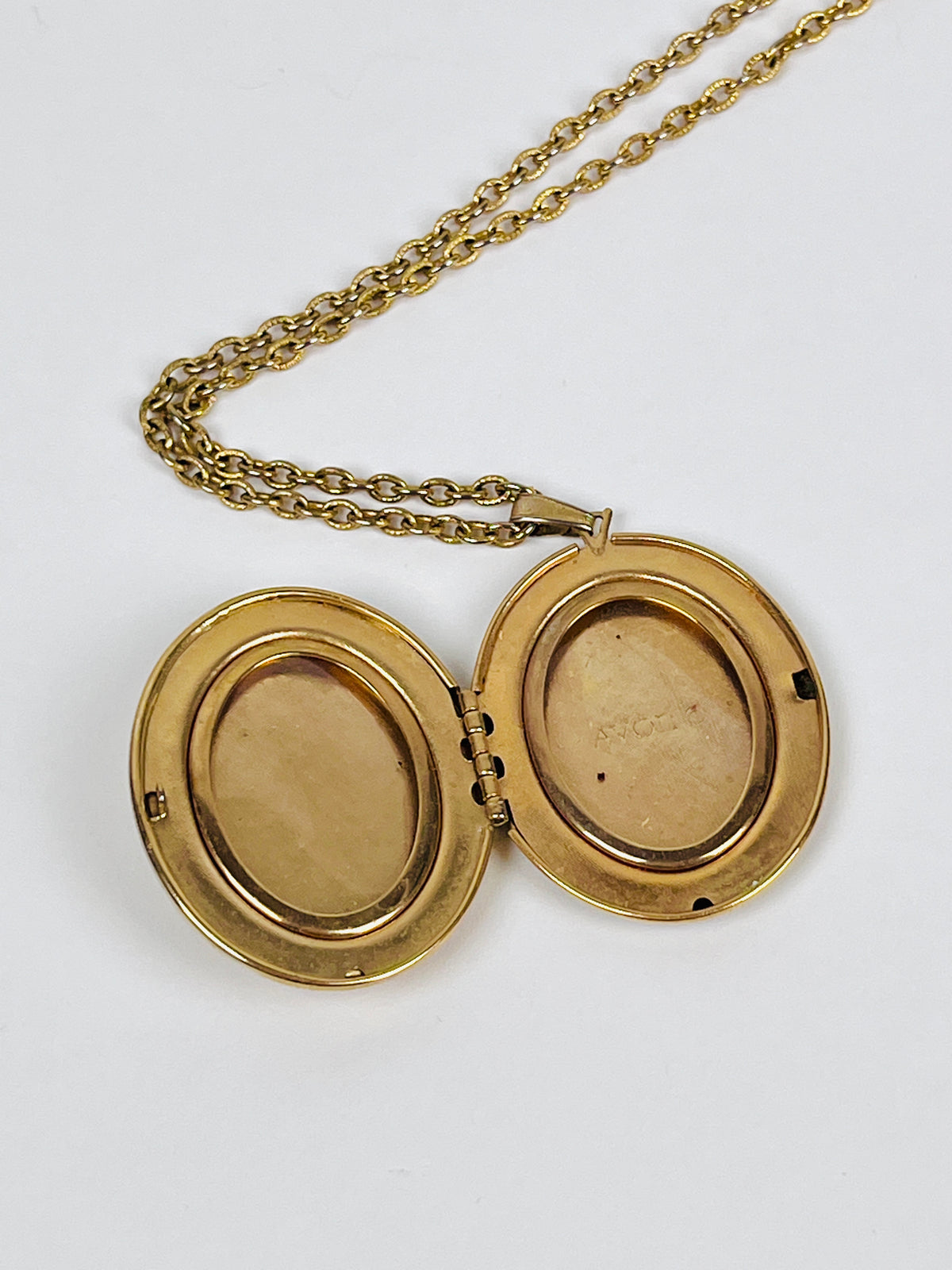 Vintage Floral Locket