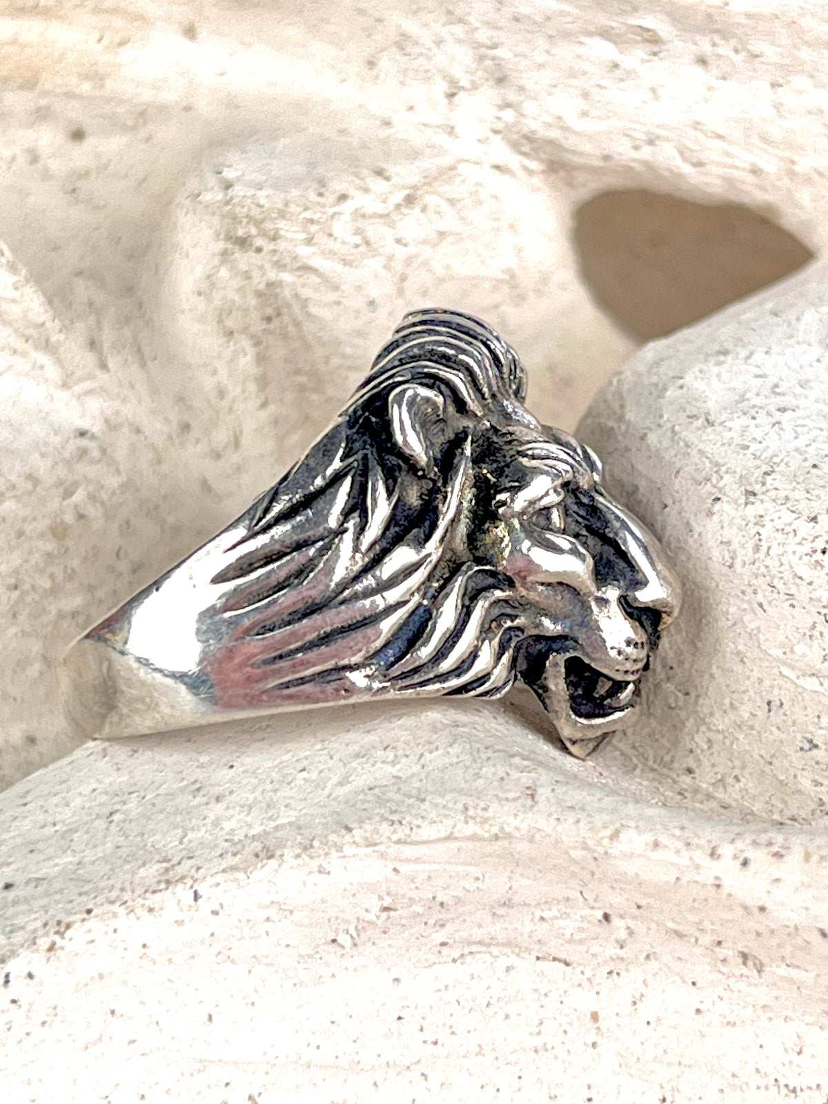 Vintage Sterling Lion Head Ring