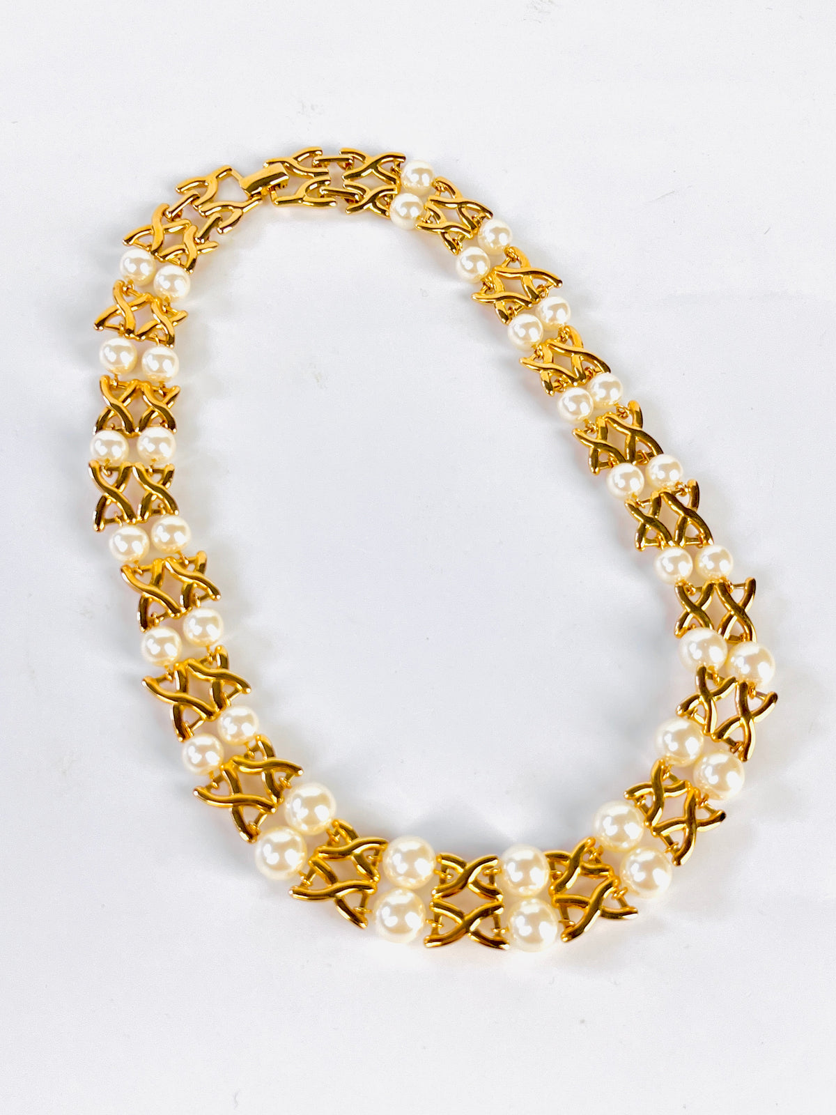 Vintage Faux Pearl Collar Necklace