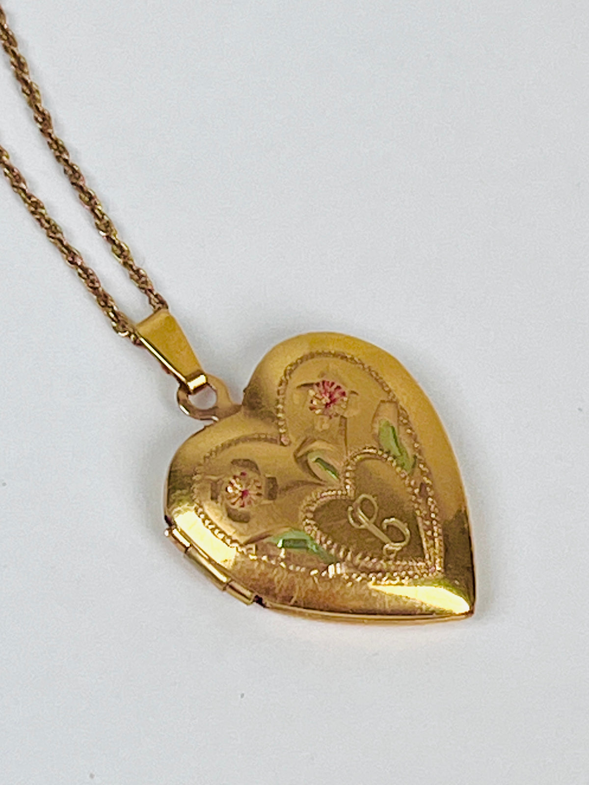 Vintage 14k Gold-Filled Engraved “Leslie” and “L” Monogram Locket