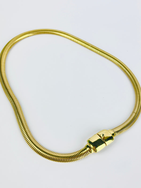 Vintage Gold Tone Necklace