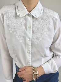 90s Vintage Floral Embroidered Blouse