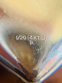Vintage 14k Gold-Filled Engraved “Mom” Locket