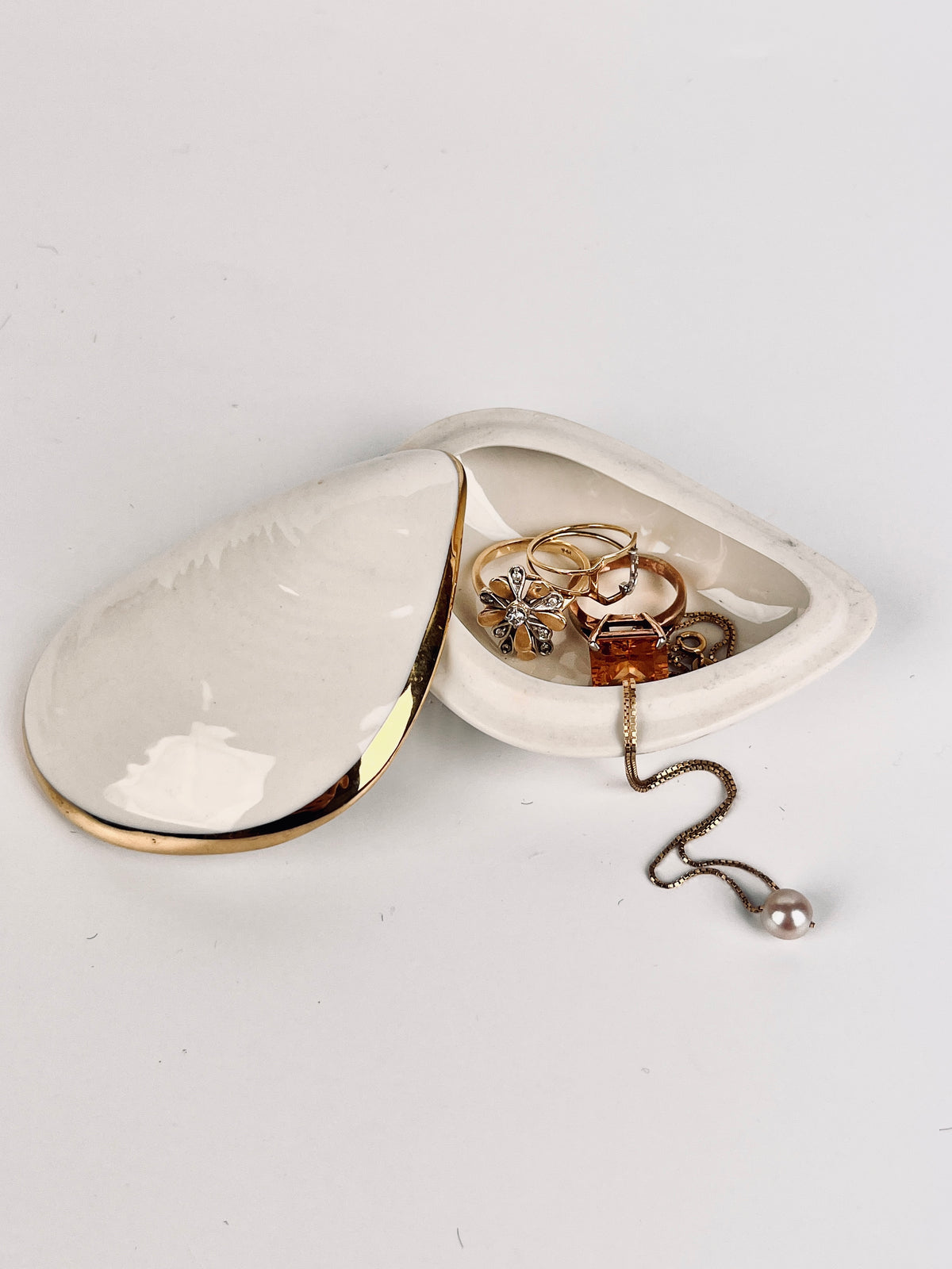 Vintage Porcelain Oyster Shell Box Made in Italy