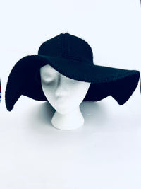 Vintage Black Felted Wool Hat by Liz Claiborne