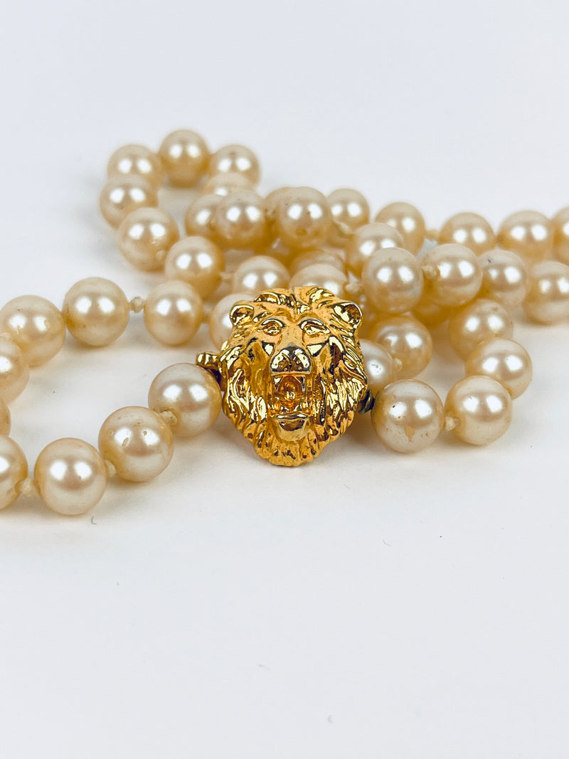 Vintage Costume Pearl & Lion Head Necklace