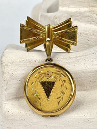 Vintage 1940s Locket Brooch