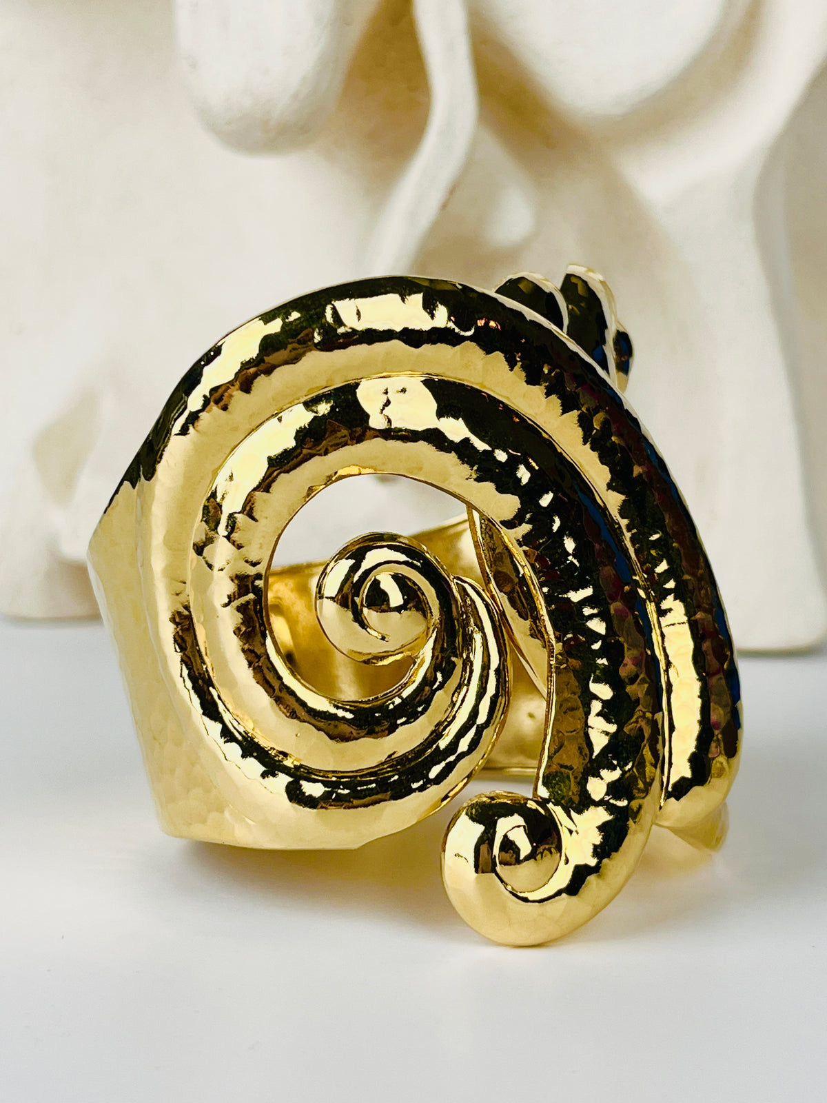 Vintage Modernist Cuff by Barrera for Avon