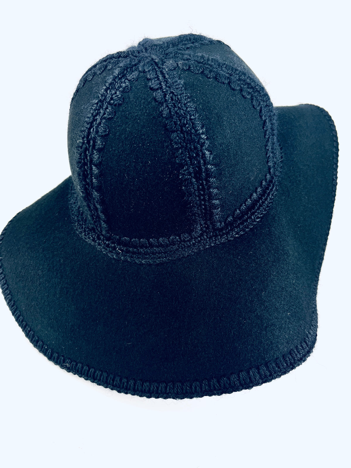 Vintage Black Felted Wool Hat by Liz Claiborne