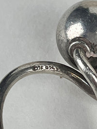 Vintage Modernist Sterling Kisslock Ring