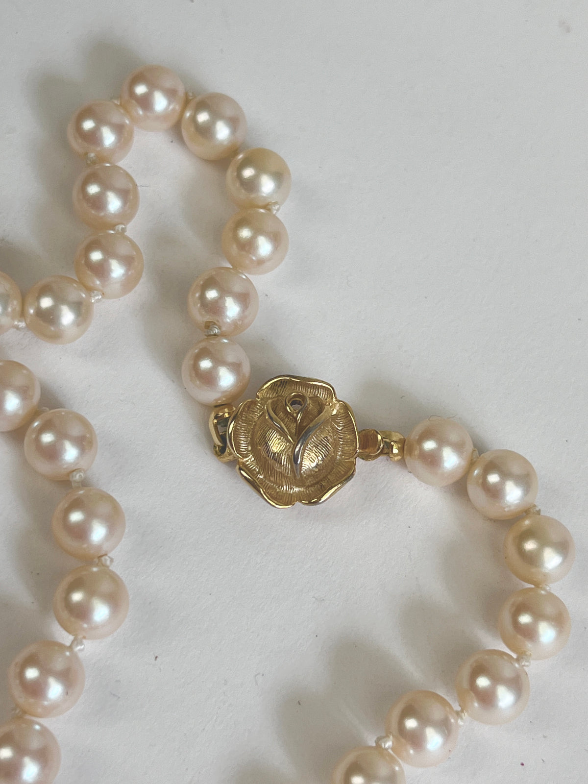 Vintage Faux Pearl & Rose Necklace