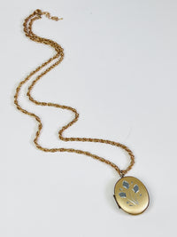 Vintage Gold Tone Floral Engraved Locket
