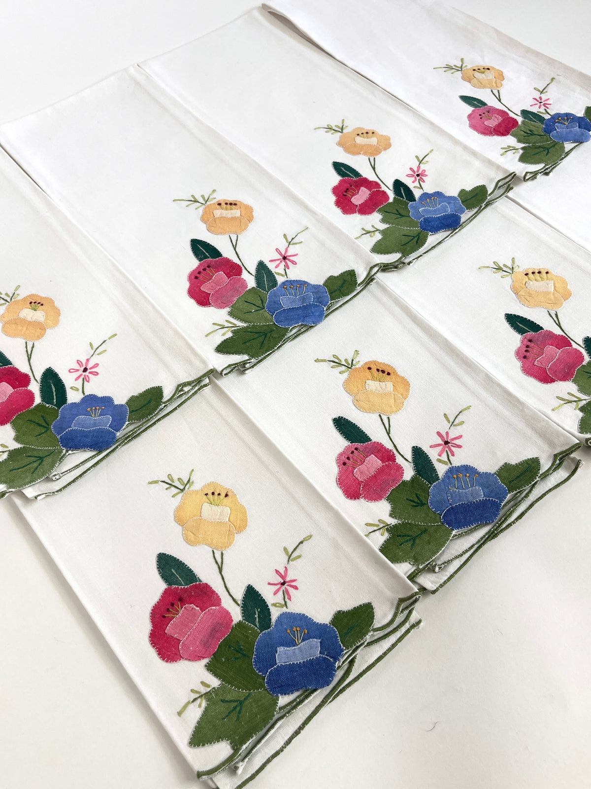 Vintage Floral Linen Guest Towel
