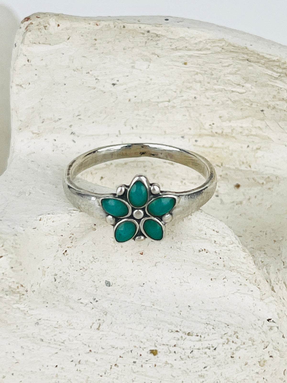 Vintage Sterling Turquoise Flower Ring