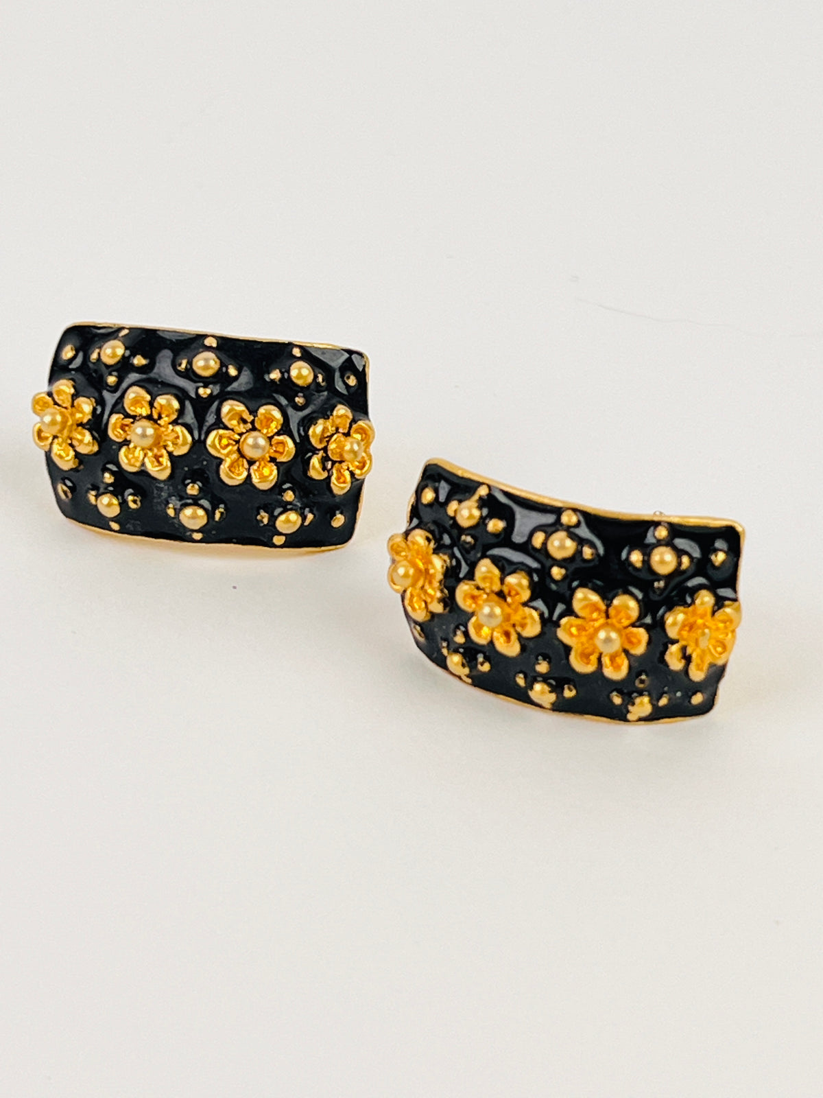 Vintage Enameled Floral Earrings