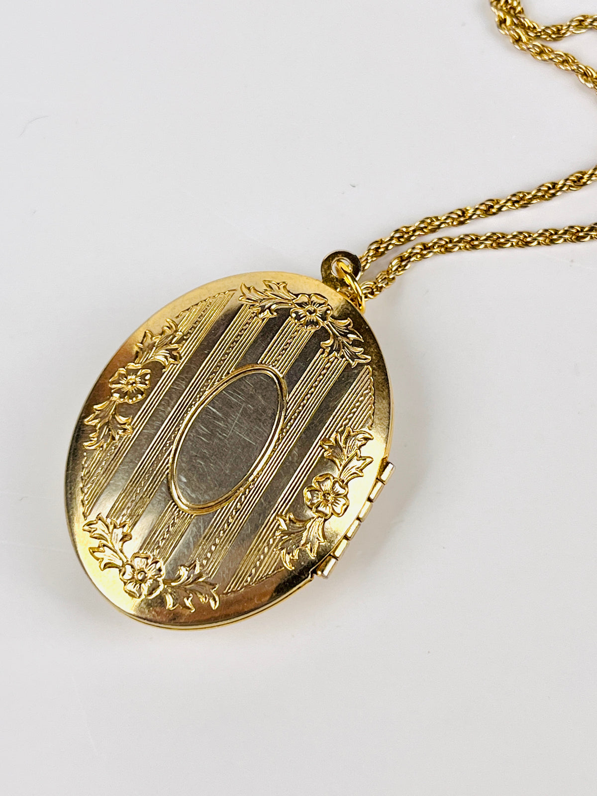 Vintage Floral Locket
