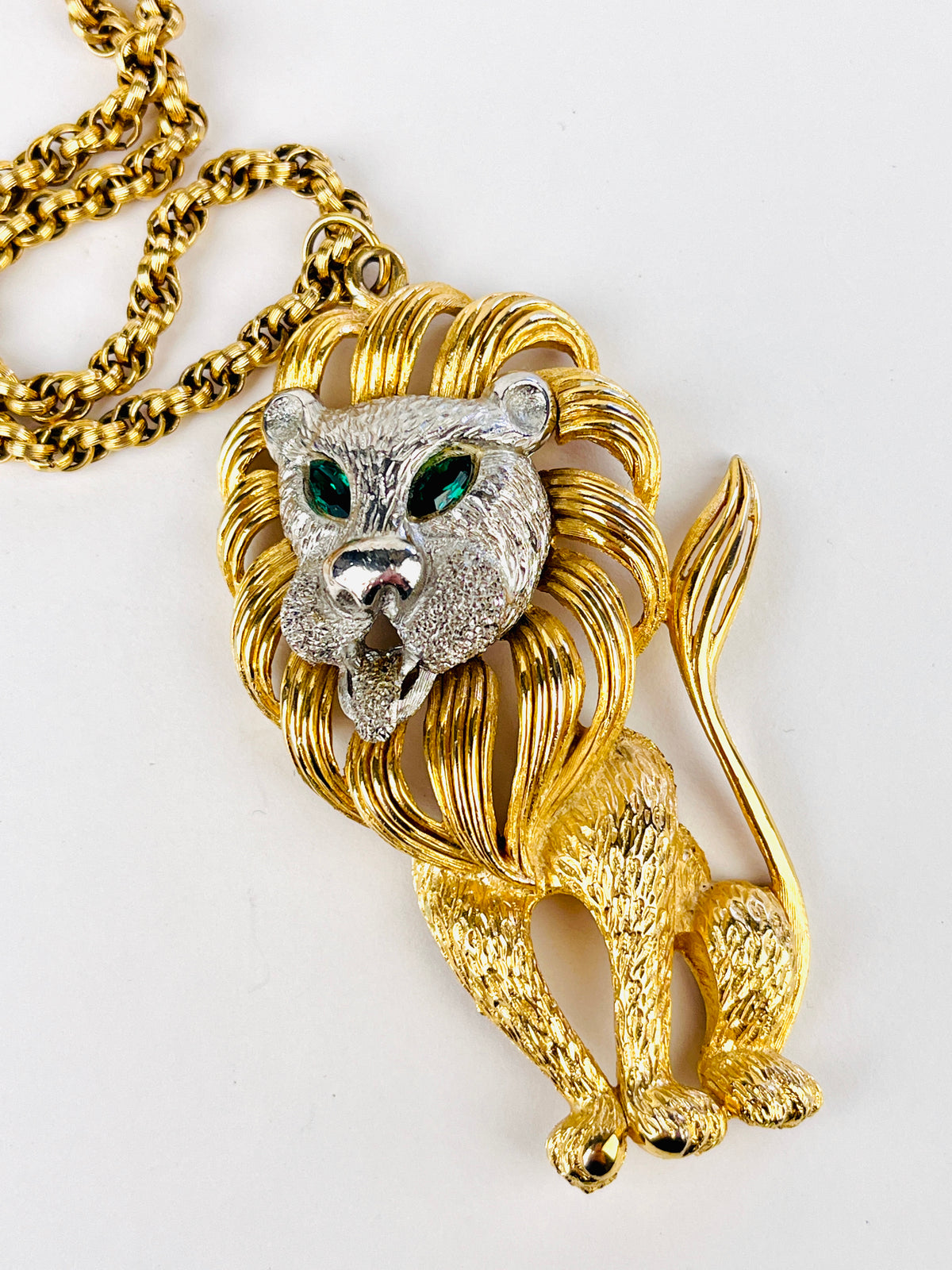 Vintage 1960s Lion Necklace