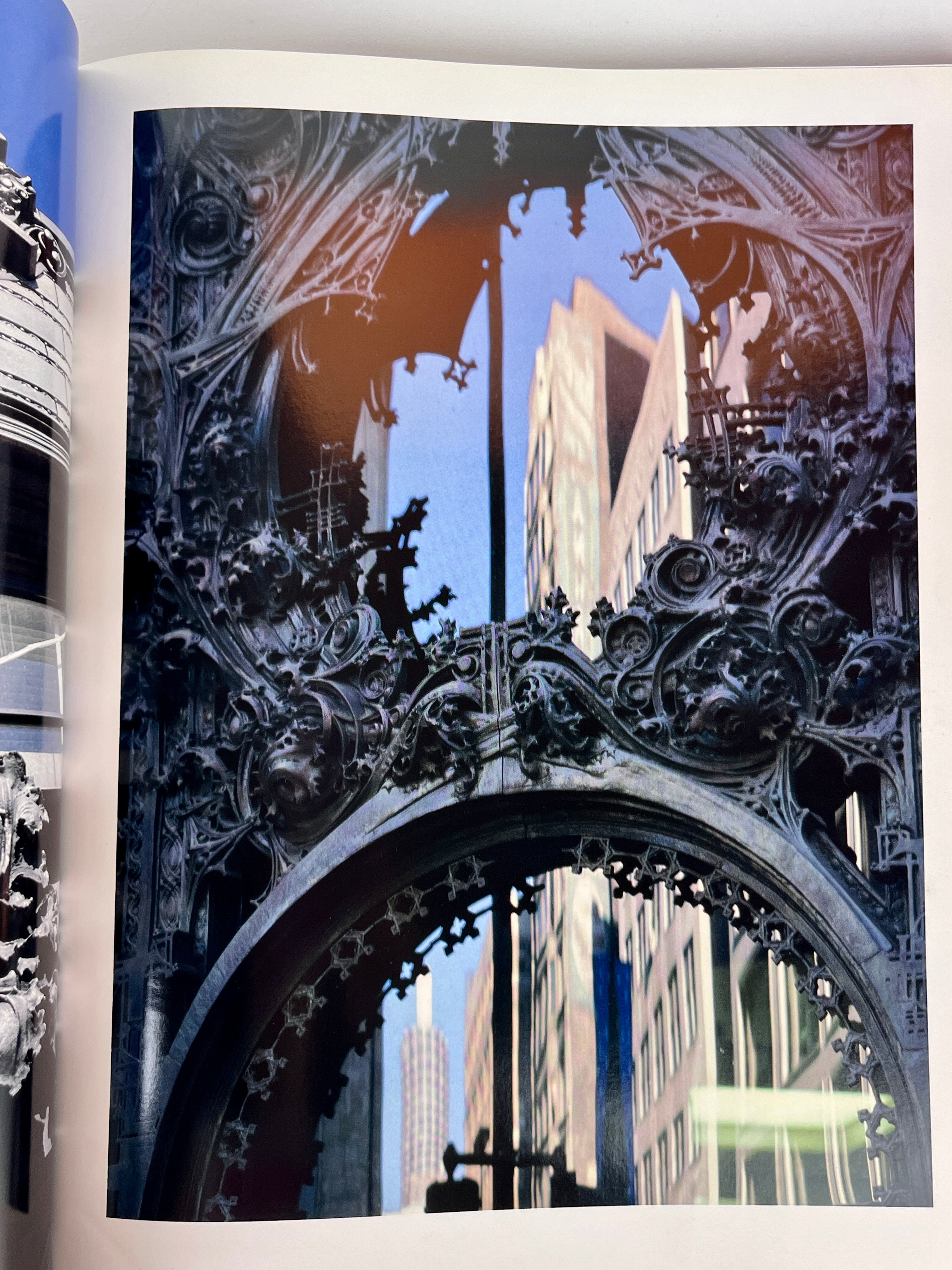 洋書 CHICAGO Photographs by Santi Visalli Chicago: Photographs by Santi Visalli – Dovetail