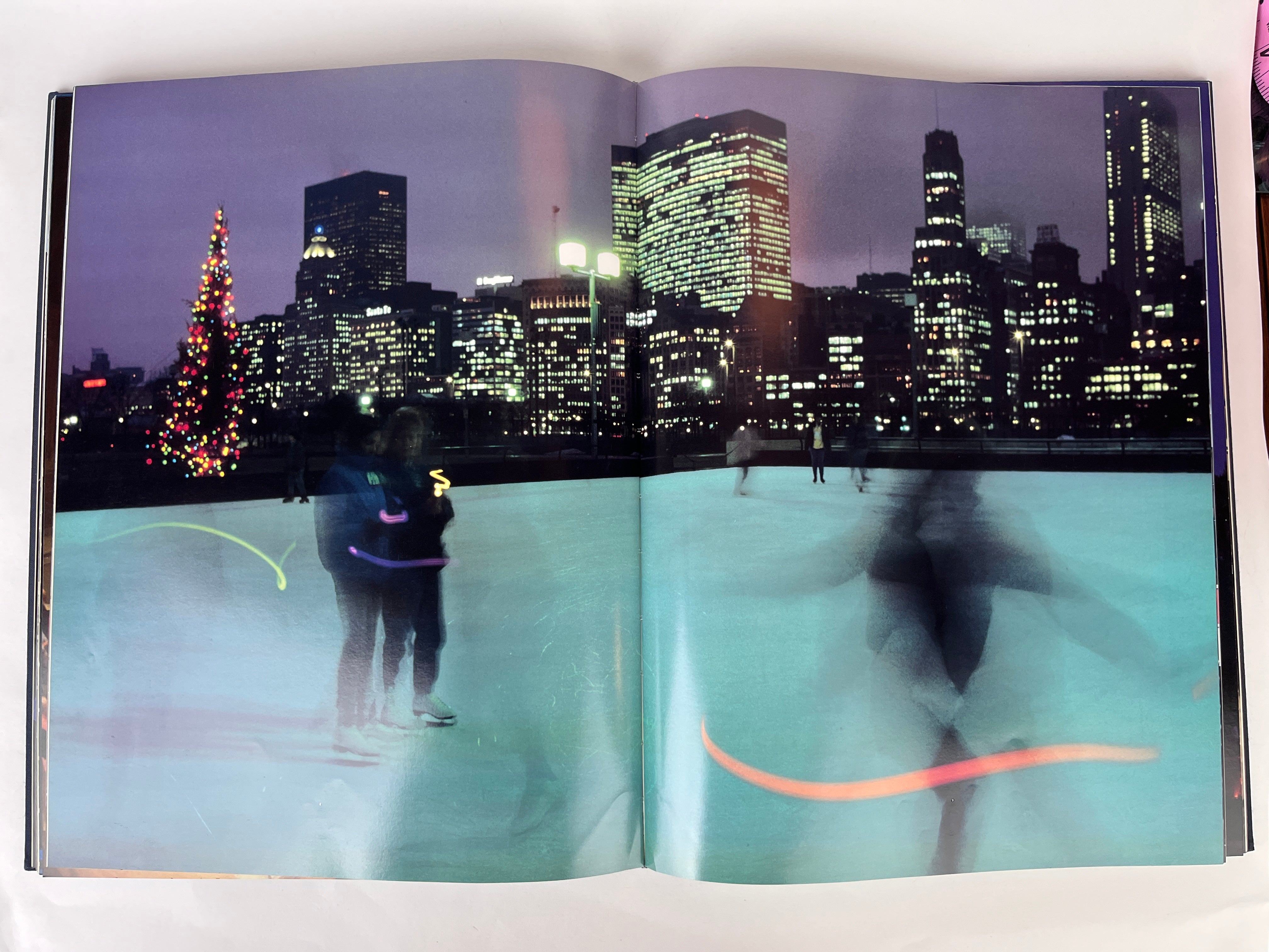 洋書 CHICAGO Photographs by Santi Visalli Chicago: Photographs by Santi Visalli – Dovetail