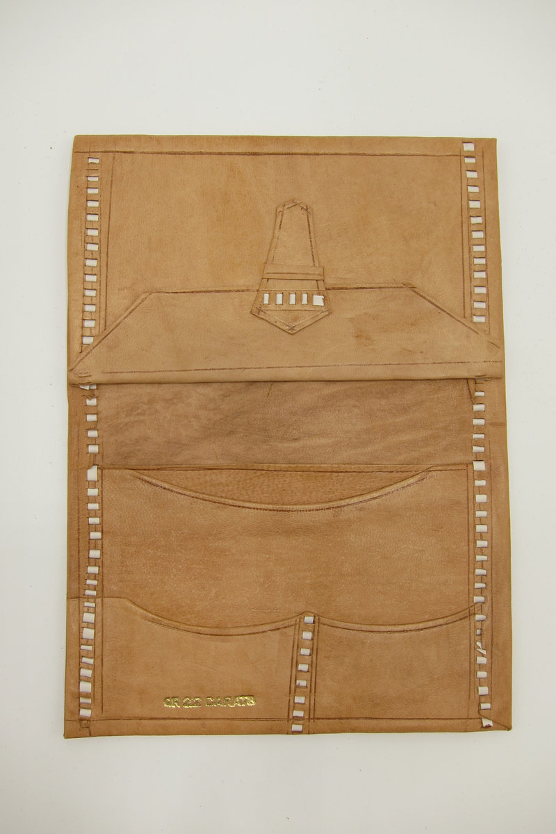 Florentine 22K Gold Accented Leather Wallet - Nude