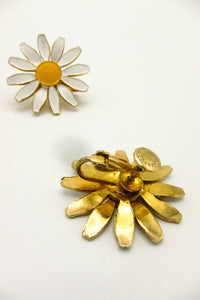 Vintage Daisy Earrings