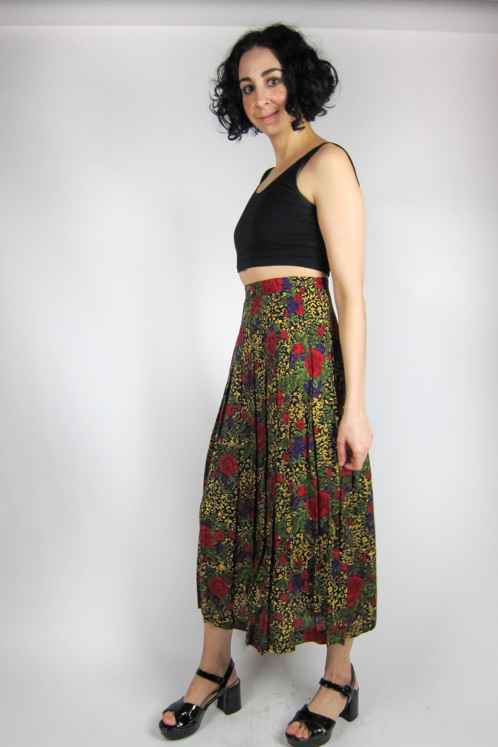 Vintage Rose and Violet Pleated Skirt