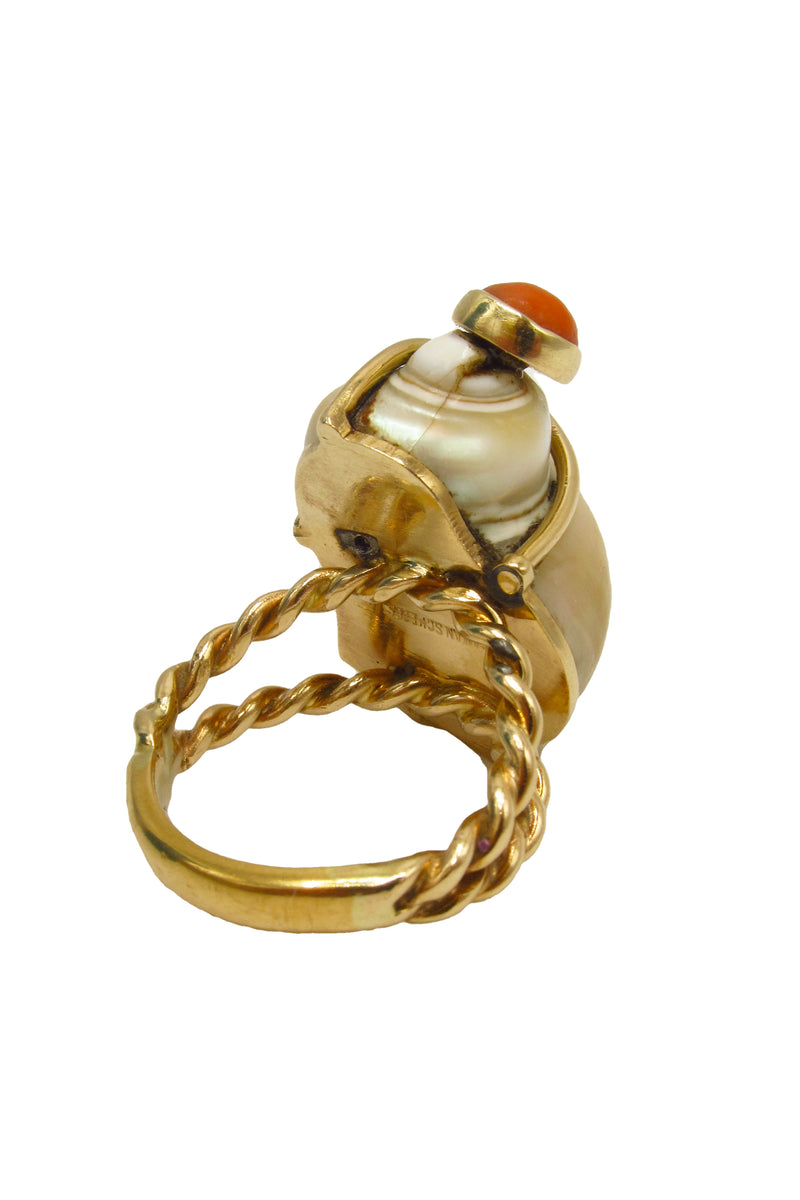 Seaman Schepps 14k gold turbo shell coral ring