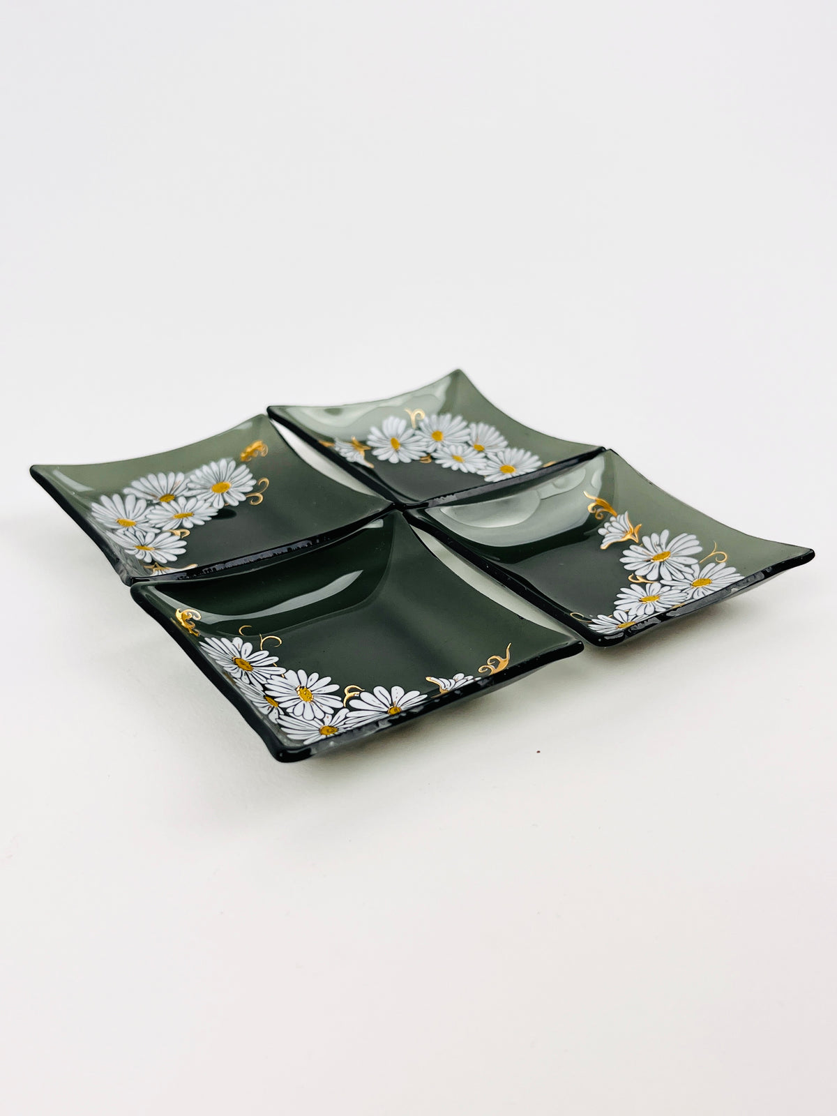Small Smoked Glass Daisy Dishes - 4pc