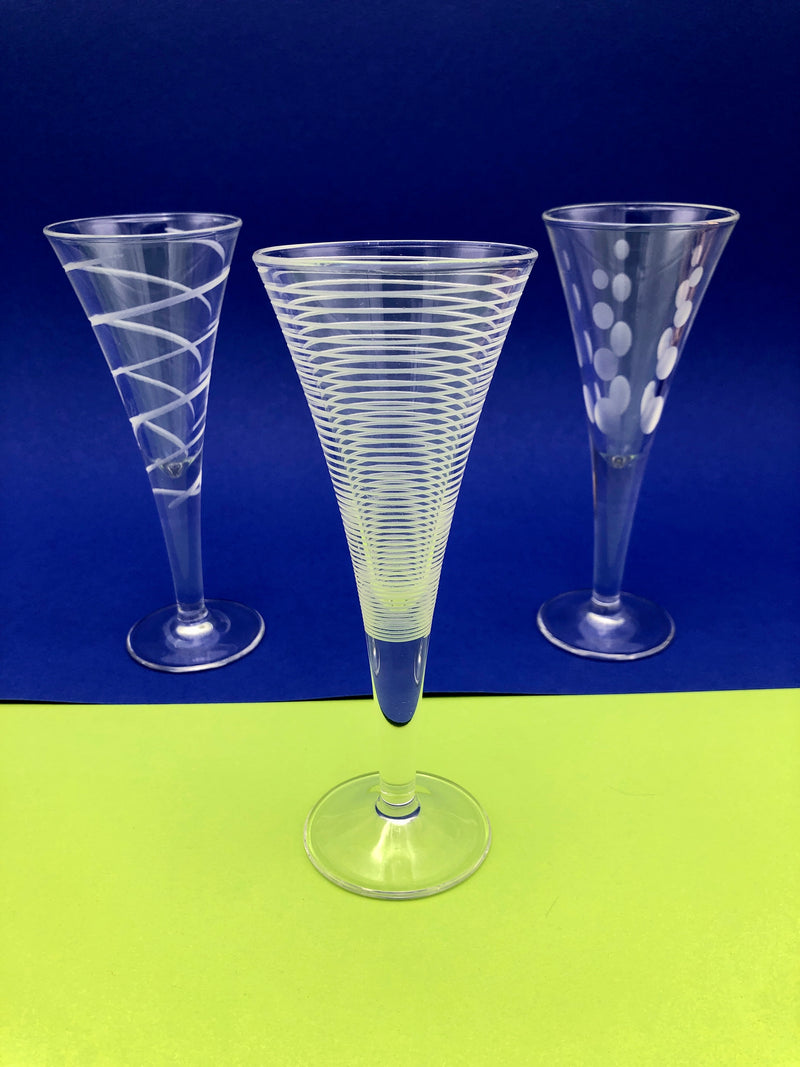 Vintage Etched Glass Champagne Flutes