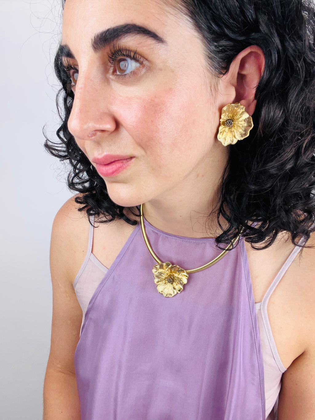 Vintage Flower Necklace