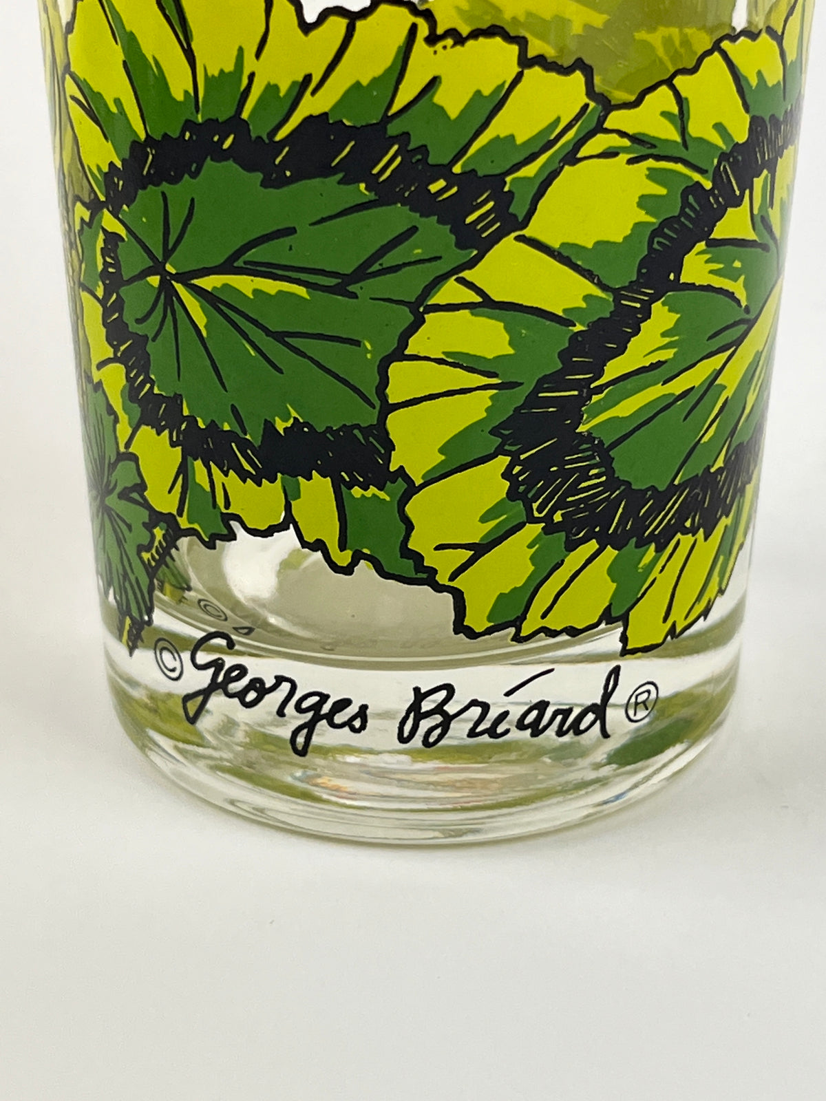 Vintage Georges Briard Hydrangea Glasses