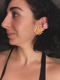 Vintage Pink Flower Earrings