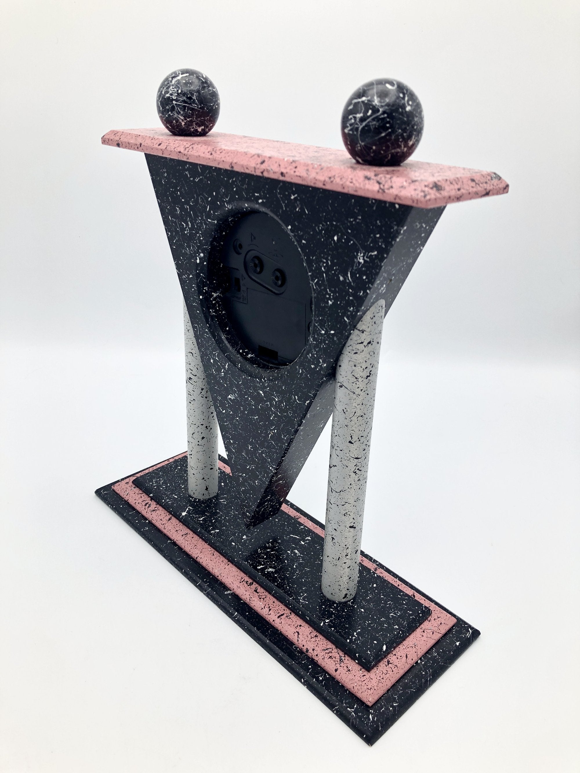 Vintage 90s Postmodern Speckled Clock – Dovetail