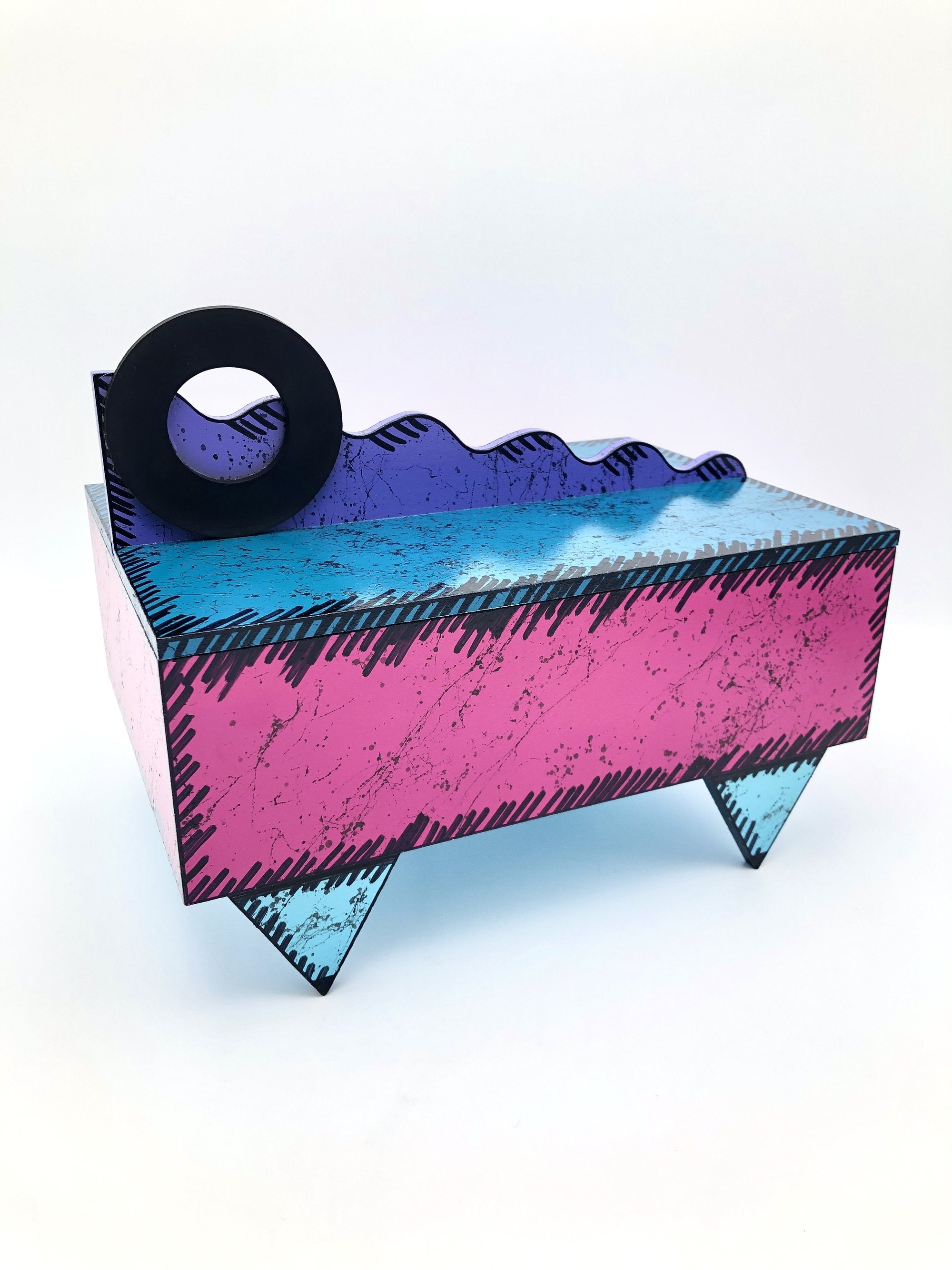 Postmodern Memphis Box by Hollis Fingold – Dovetail